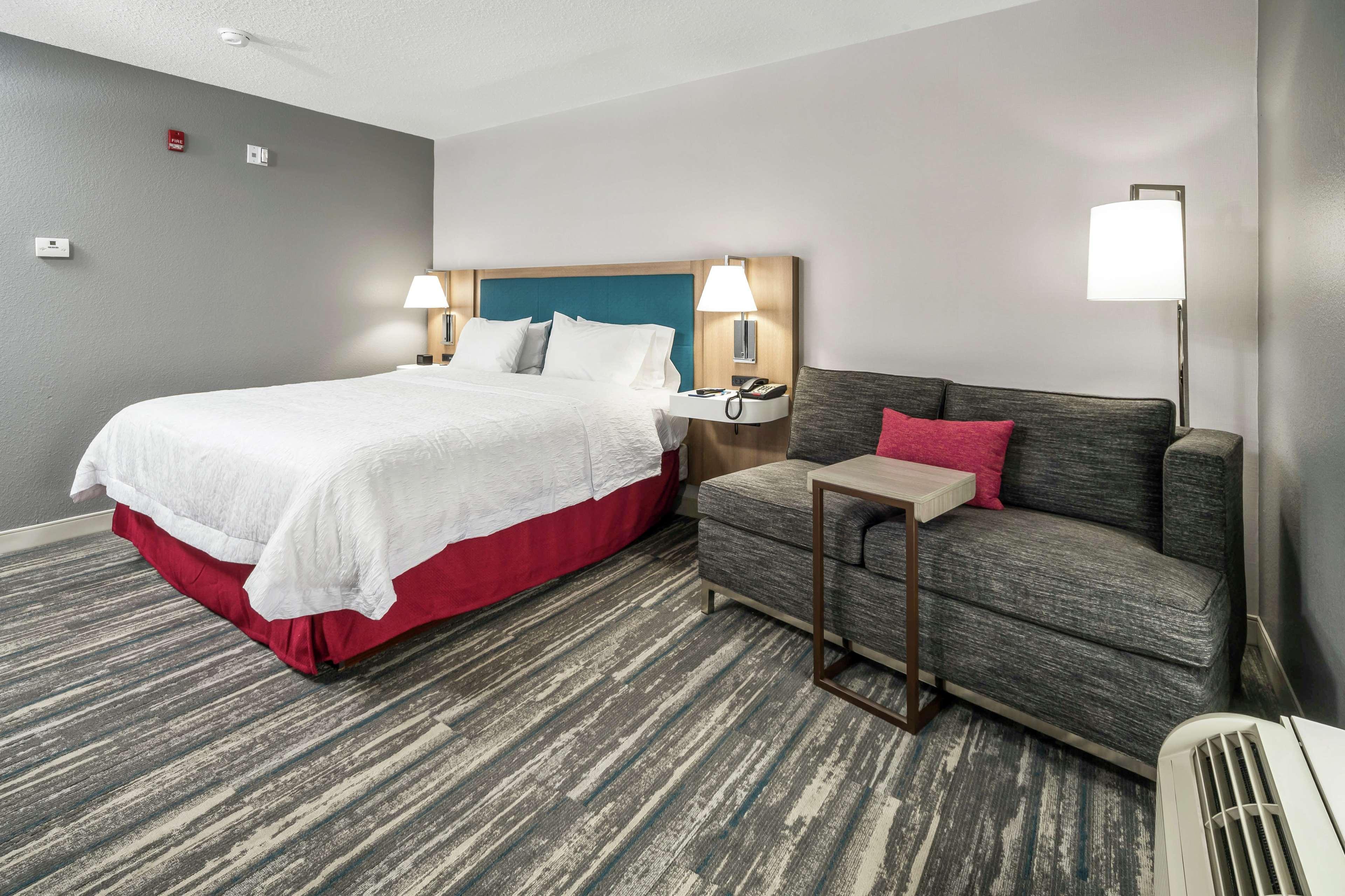 Hampton Inn Wilson Downtown Exteriér fotografie