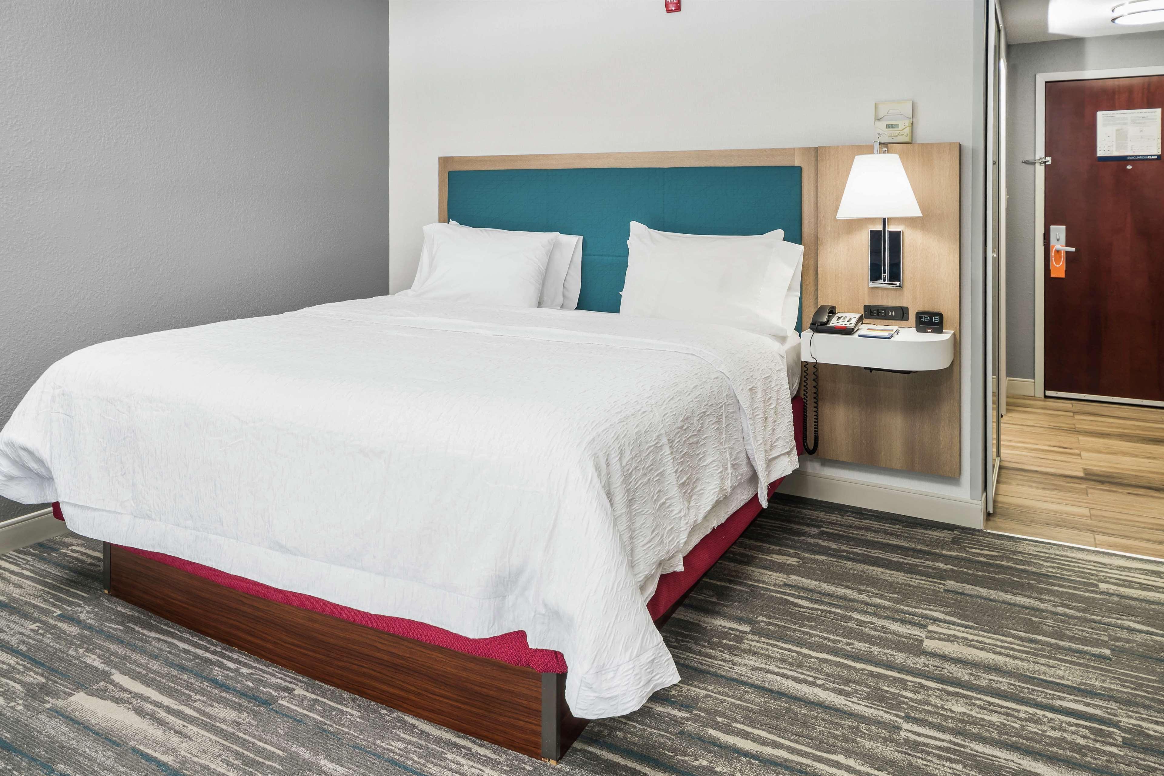 Hampton Inn Wilson Downtown Exteriér fotografie