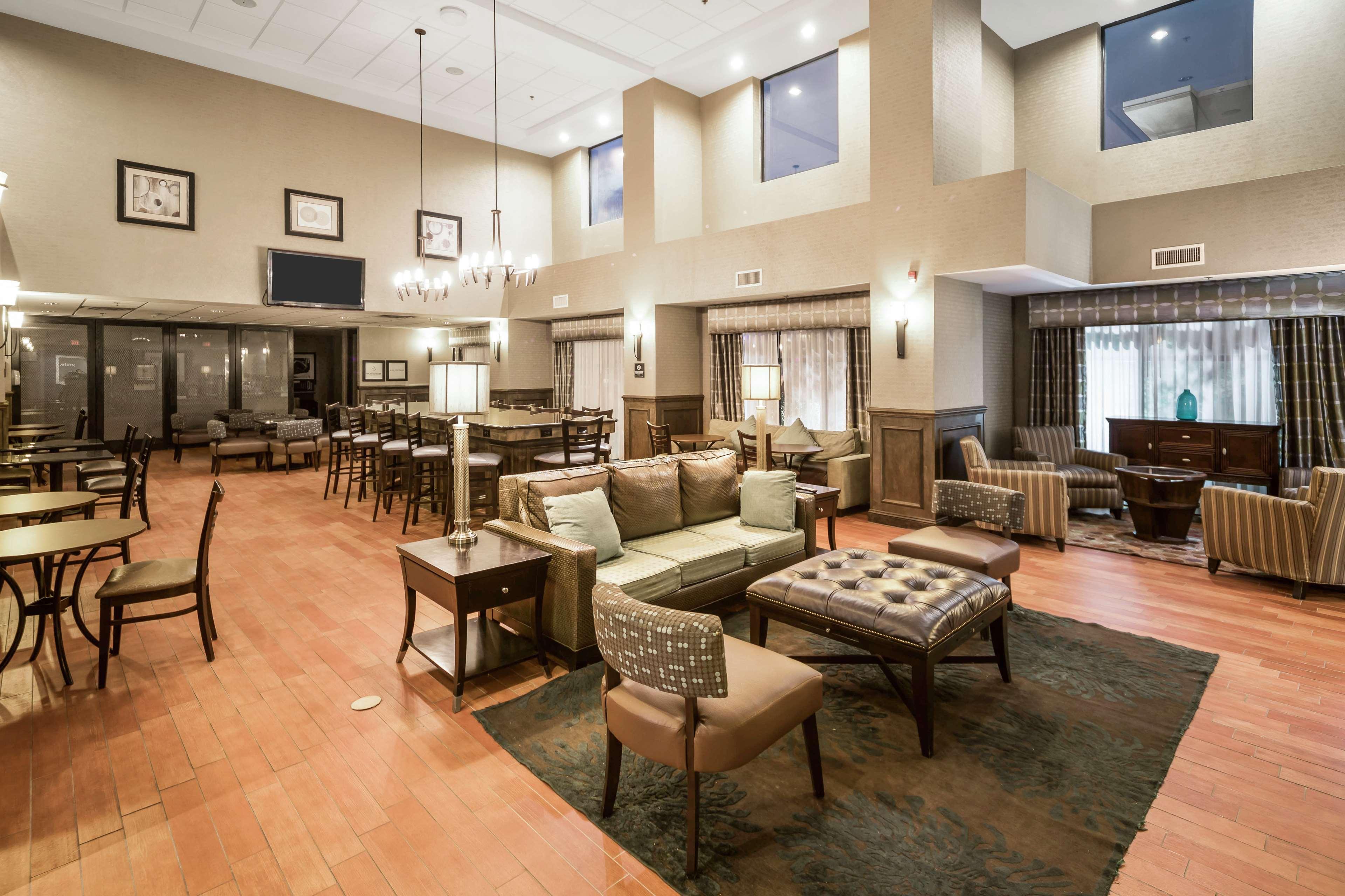 Hampton Inn Wilson Downtown Exteriér fotografie